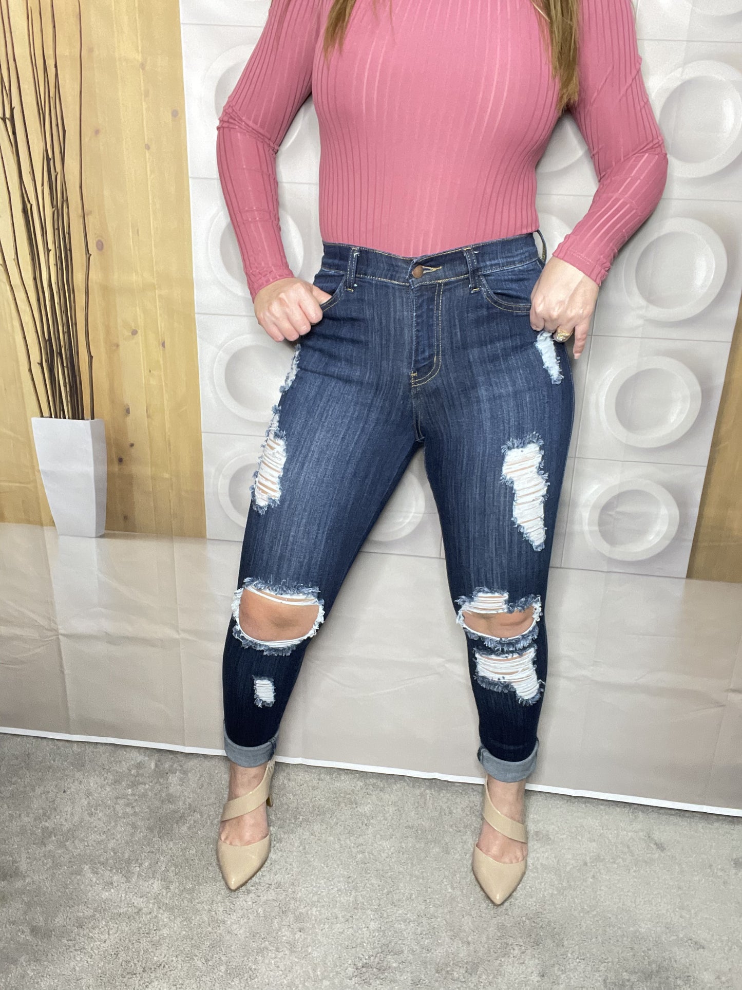 Vibrant Dark Jeans High Waist